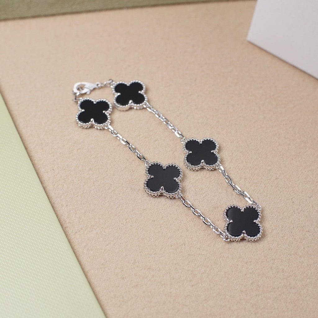 [Dream]New CLOVER 5 MOTIF ONYXS BRACELET COLLECTION