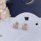 „Dream“-Ohrringe aus Roségold mit Diamanten