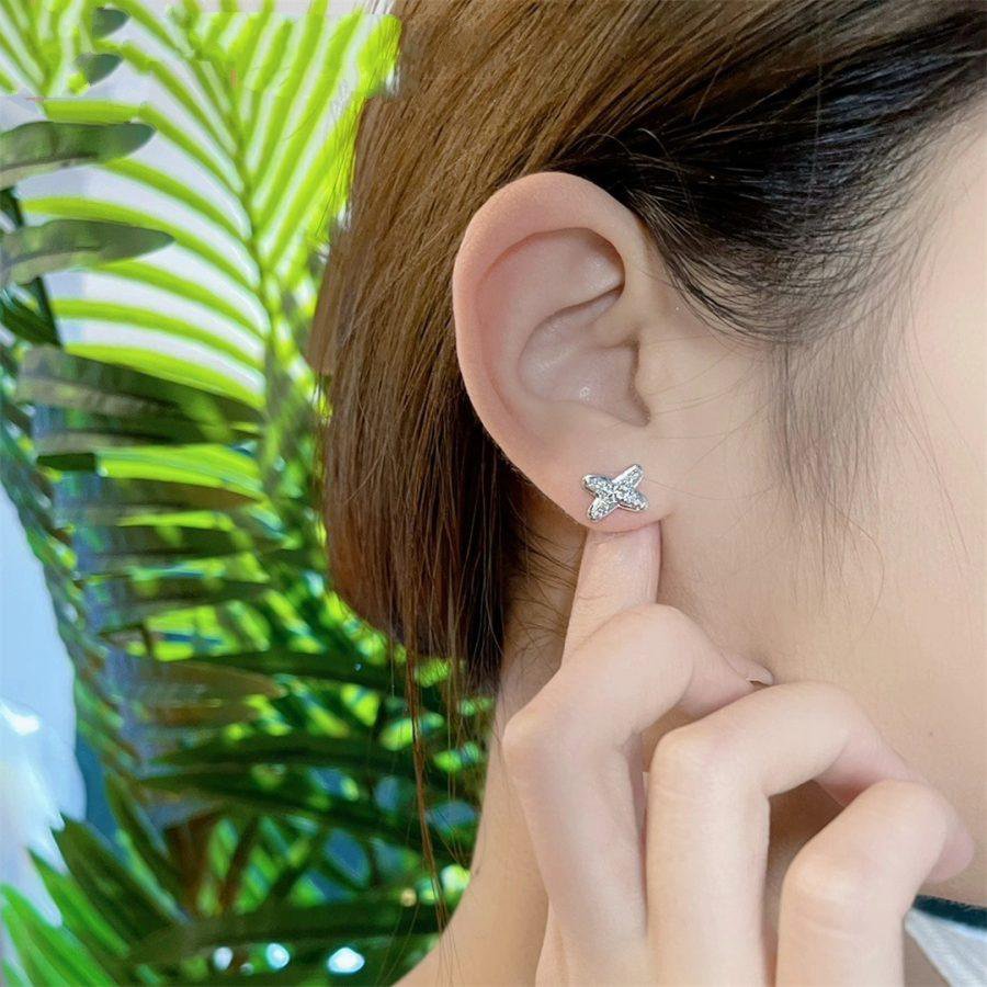 „Dream“-Ohrringe aus Sterlingsilber mit Diamanten
