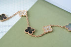 [Dream]New CLOVER 5 MOTIF GRAY MOP BRACELET COLLECTION