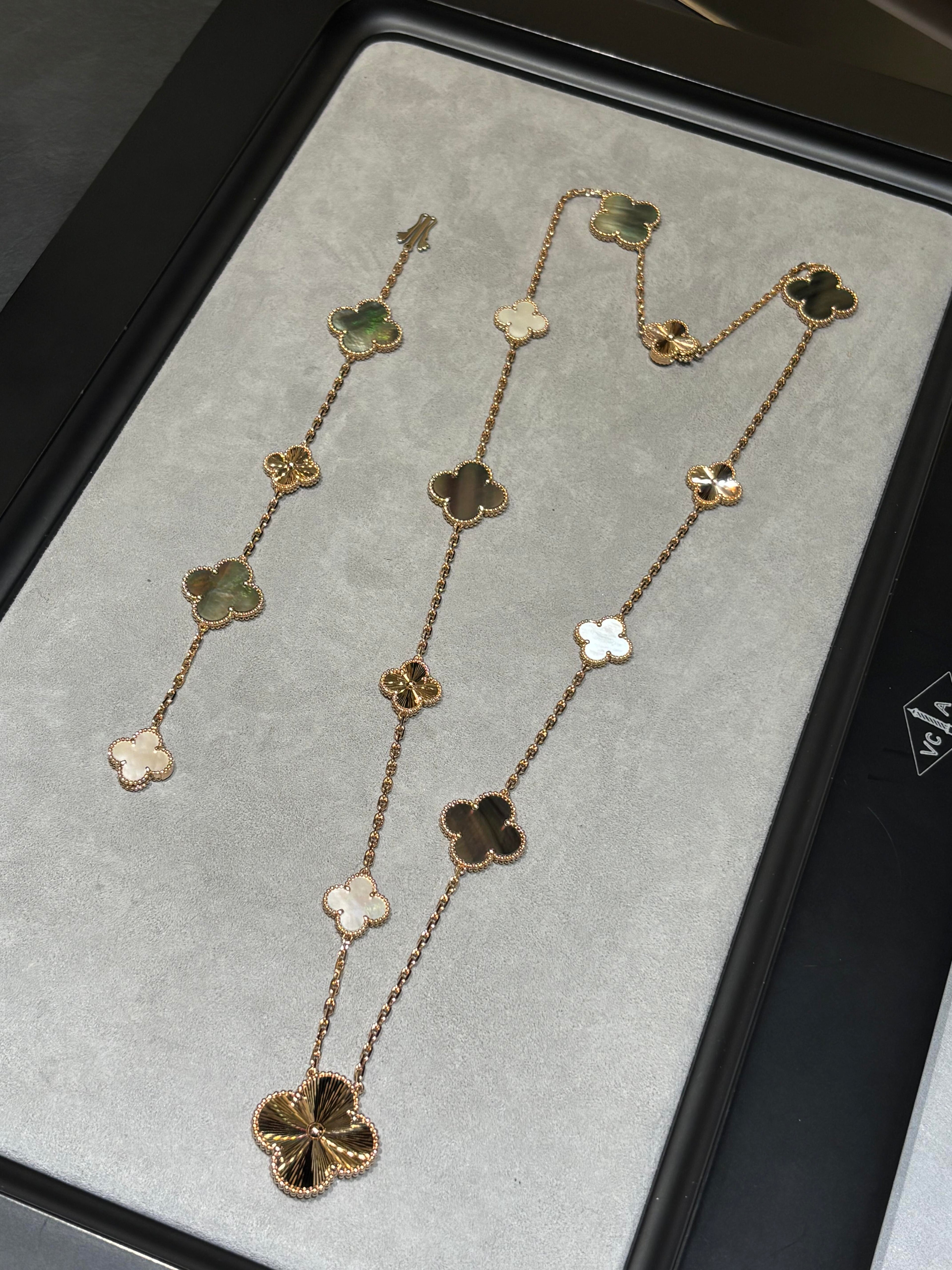 [¡®Dream¡¯] 25 NEW CLOVER 15 MOTIFS GRAY MOTHER-OF-PEARL