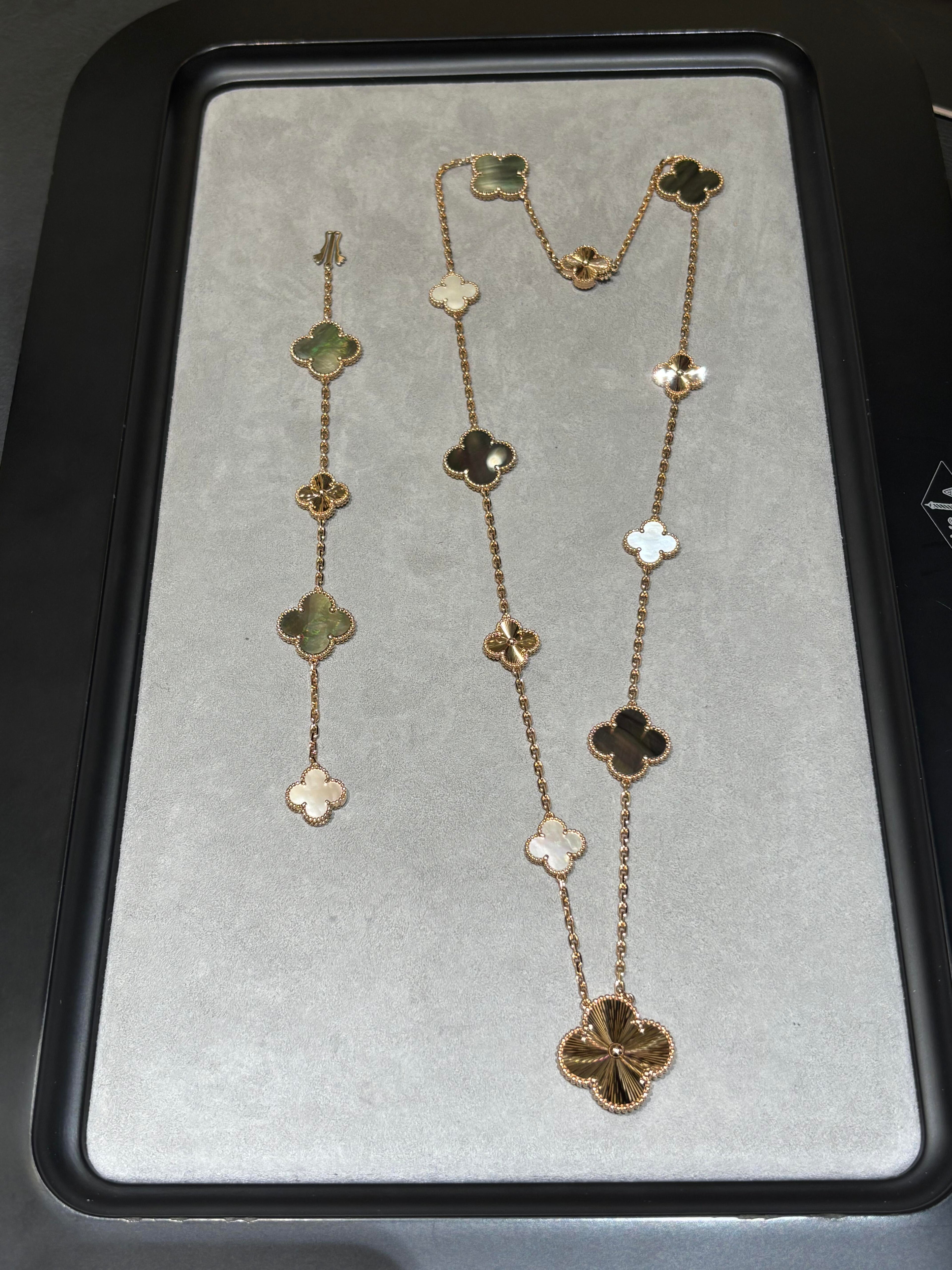 [¡®Dream¡¯] 25 NEW CLOVER 15 MOTIFS GRAY MOTHER-OF-PEARL