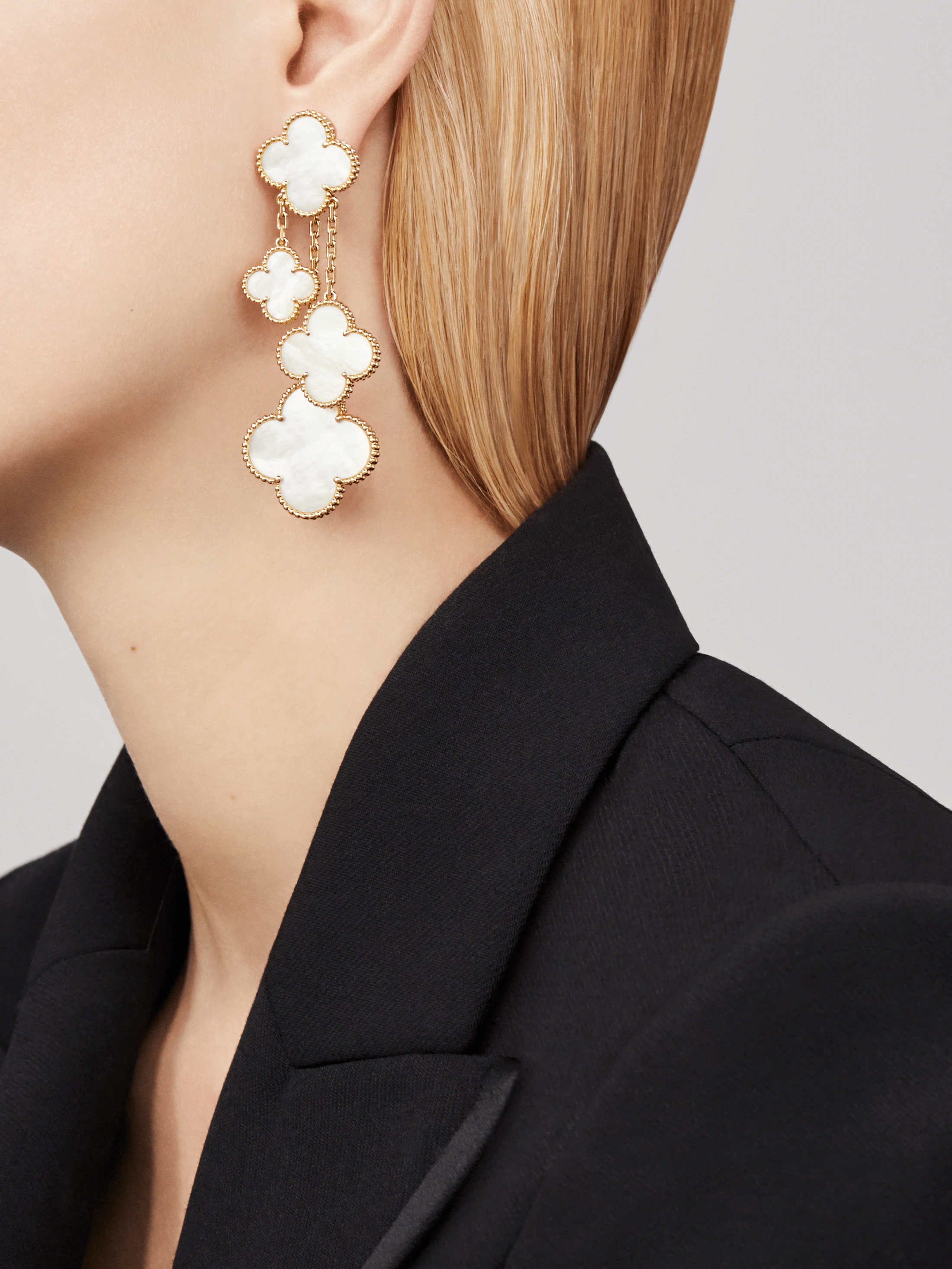 ¡®Dream¡¯CLOVER EARRINGS WHITE MOP 4 MOTIFS GOLD