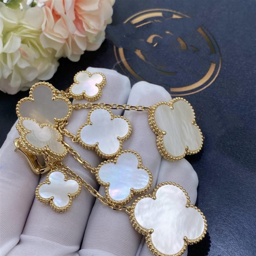 ¡®Dream¡¯CLOVER EARRINGS WHITE MOP 4 MOTIFS GOLD