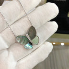 ¡®Dream¡¯LARGE BUTTERFLY SILVER PENDANT DIAMOND NECKLACE