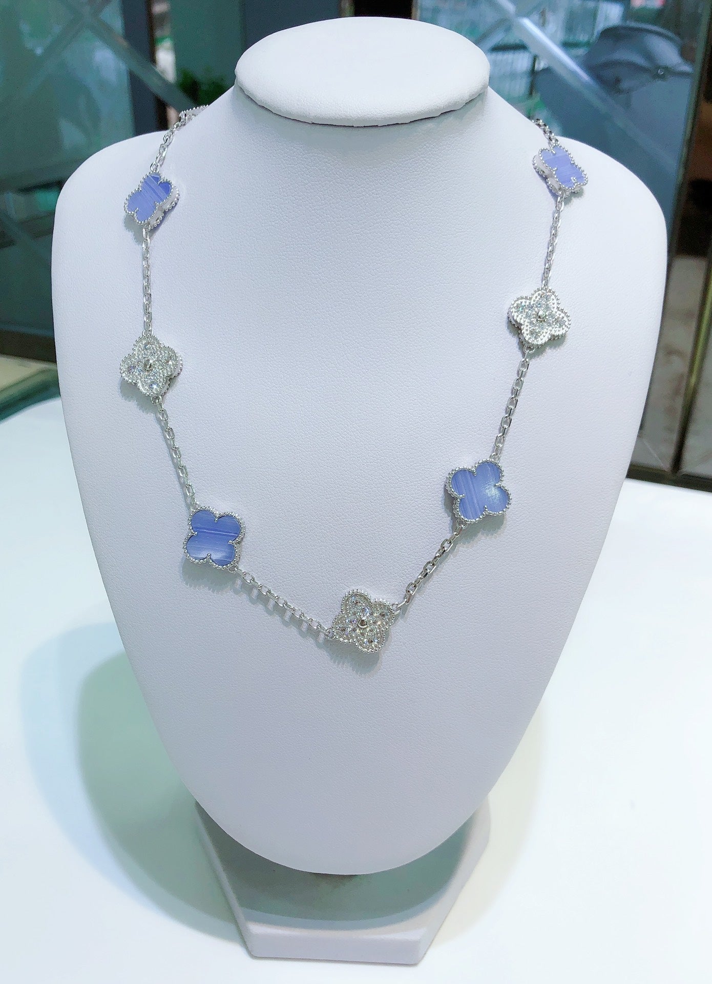 ¡®Dream¡¯CLOVER 10 MOTIFS CHALCEDONY DIAMONDS SILVER NECKLACE